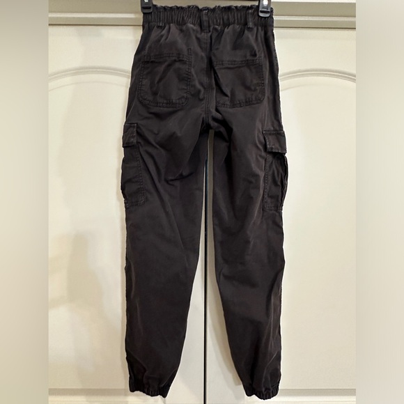 American Eagle Outfitters Black Cargo Pants Size 00 - Picture 2 of 5